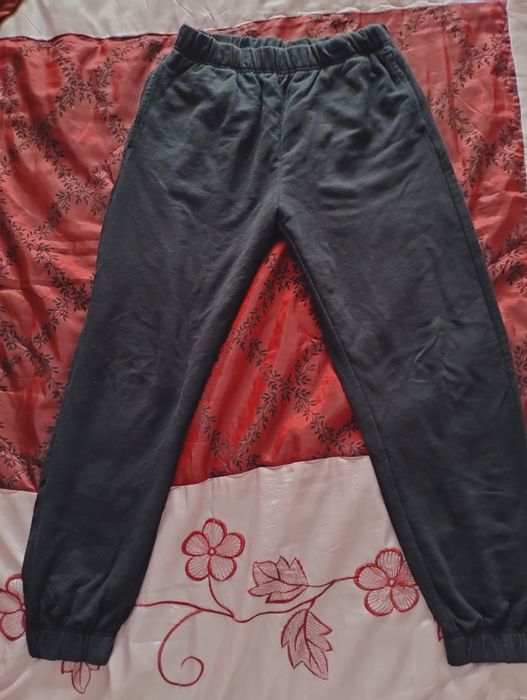 Spodnie dresowe Sinsay 164