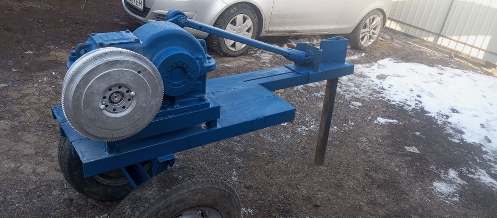 Продам механічний дровокол
