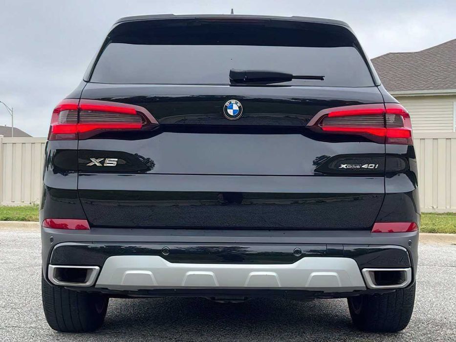 BMW X5 xDrive40i      2022