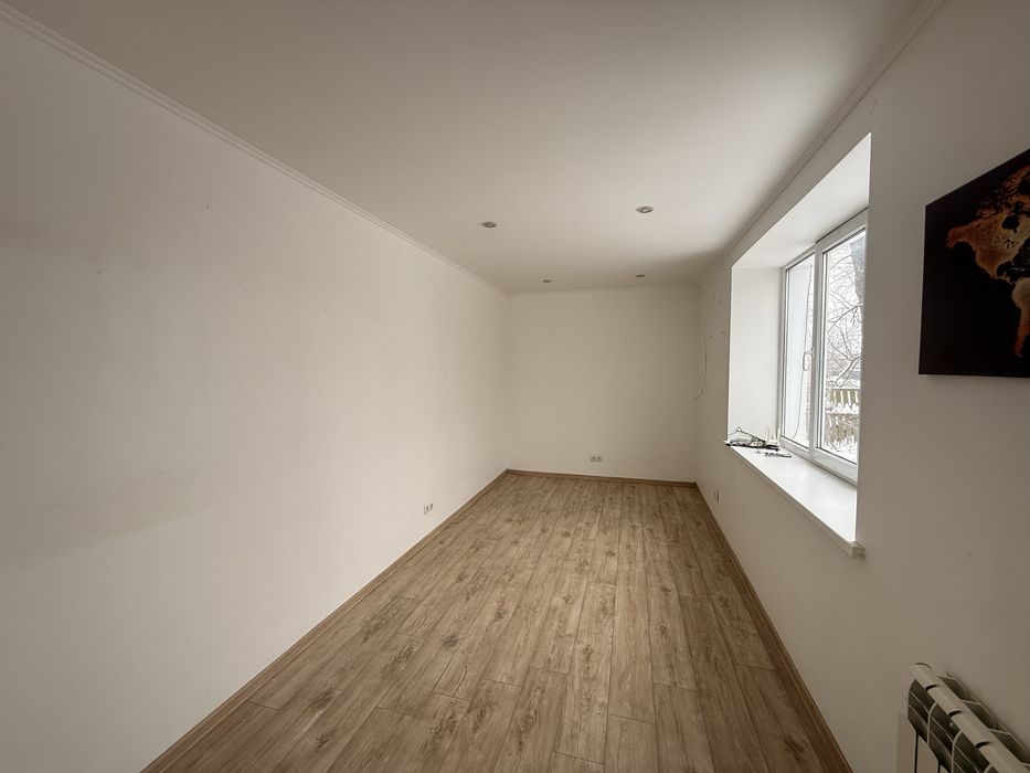 Євро 3 кім. Квартира з сучасним ремонтом держ програми так