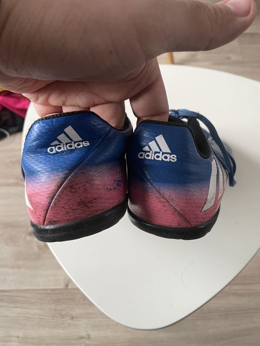 Halówki Adidas r34 22cm