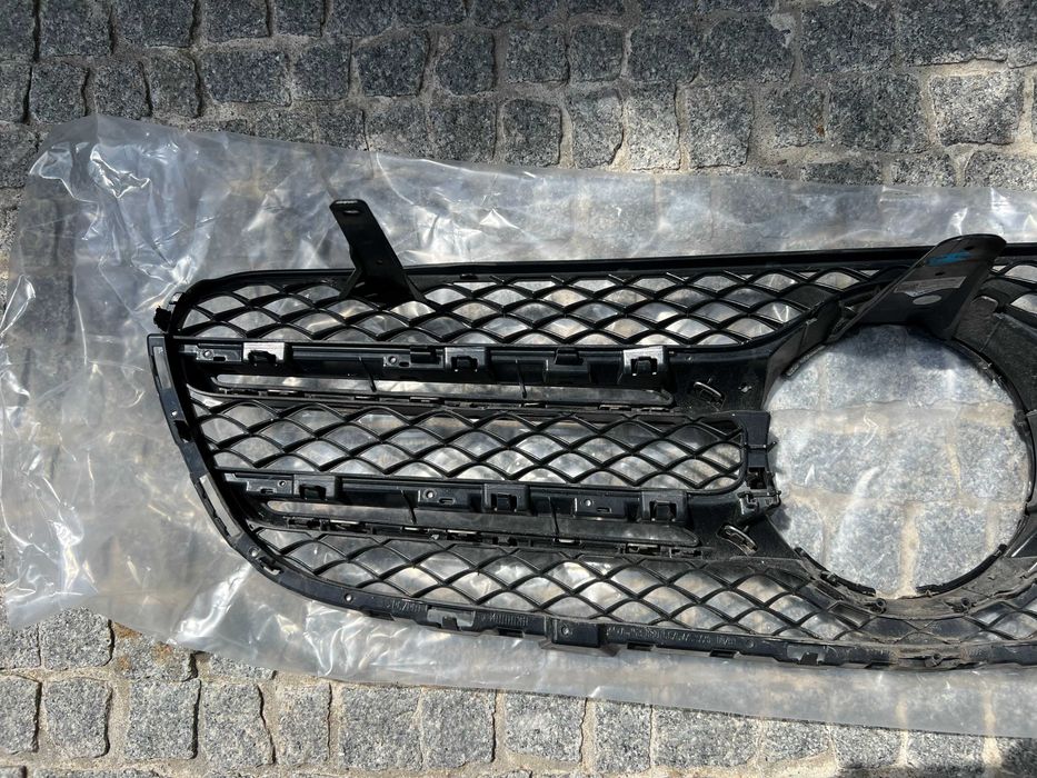 Grelha Frontal Mercedes GLC C253/X253