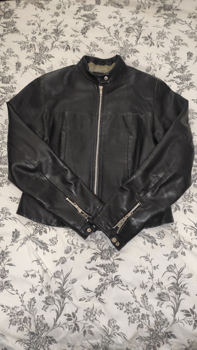 Женская кожаная куртка