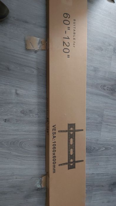 Tv led 4K (120 polegadas)