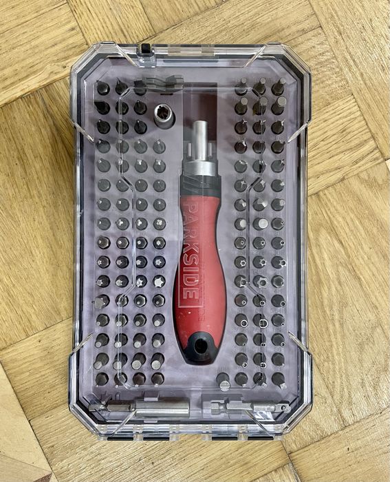 Отвертка с набором бит + держатель и удлинитель (набор 115шт) PARKSIDE