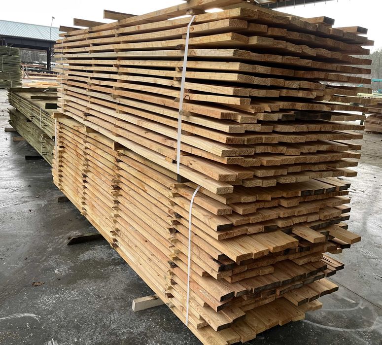 Więźba dachowa, krawędziaki, kantówki, łaty, deski