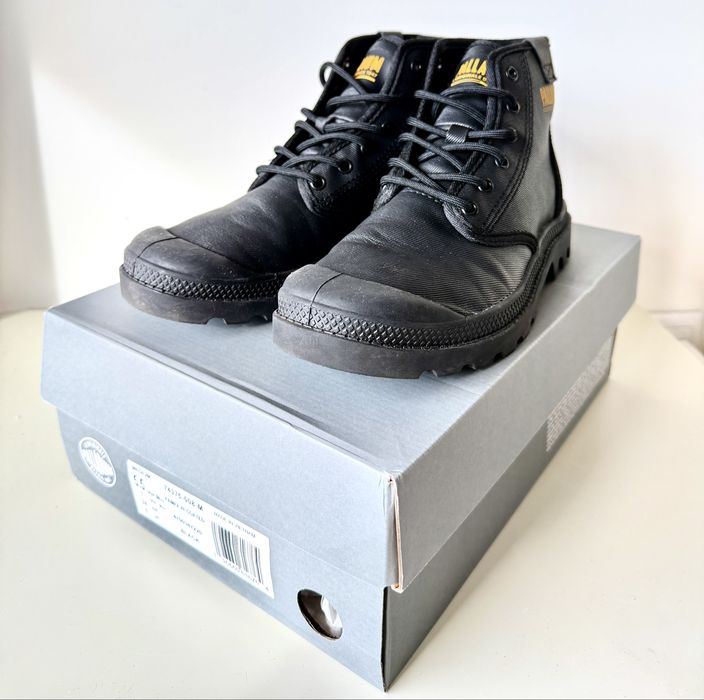 Botas Palladium pretas novas – Tamanho 38