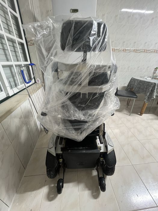 Cadeira de roda excel airide