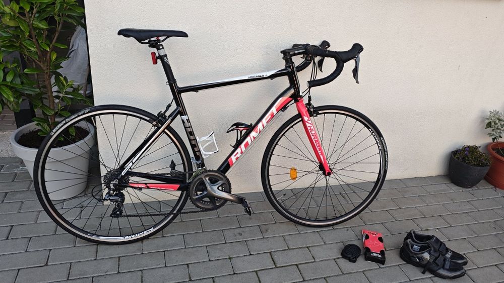Kolarzówka Romet Huragan 1 Claris rozmiar 56 Zestaw: Buty Shimano 44 (27cm), Pedały Shimano SPD, Koła Alexrims