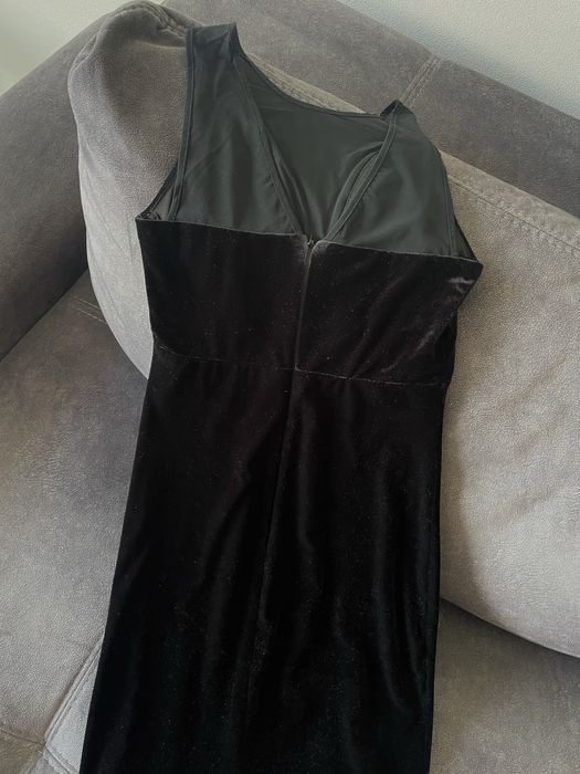 Жіноча сукня чорна