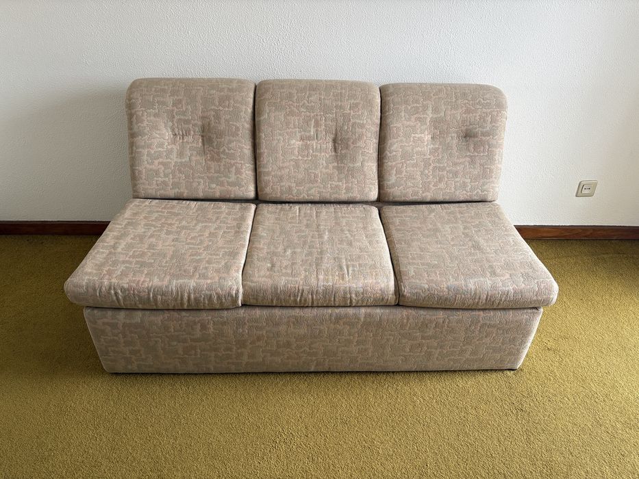 Sofá cama de lugares