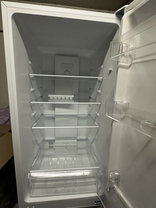 Frigorifico combinado Kunft (No Frost)