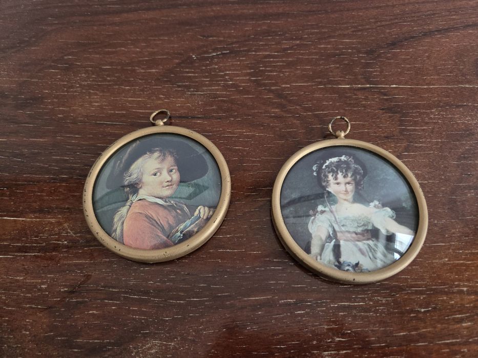 Molduras de suspensão