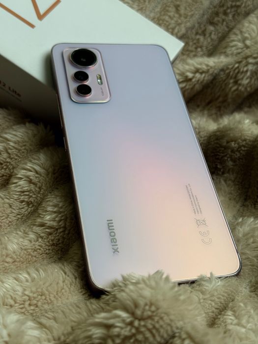 Чудовий телефон Xiaomi 12 Lite 6/128 в Хорошому стані