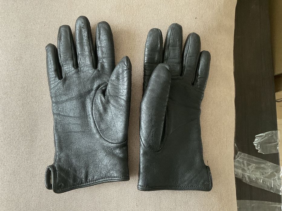 Перчатки женские кожаные