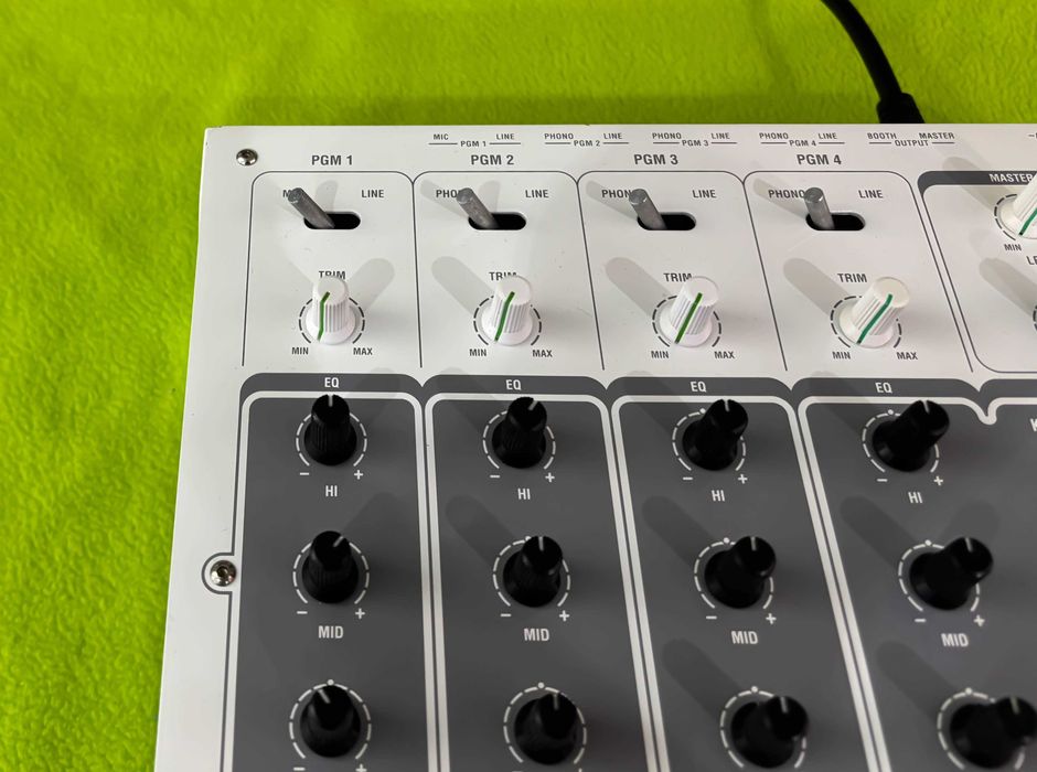 Korg KM-402 km 402 km402 Zamiana