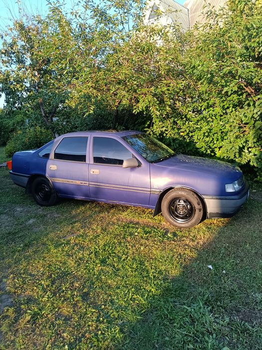 Opel Vectra A 1,6 моноінжектор