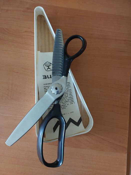 Ножницы портновские Зигзаг в футляре