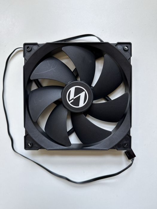 Wentylator LIAN LI 140 mm – nowy, wyjęty z obudowy(bez RGB)