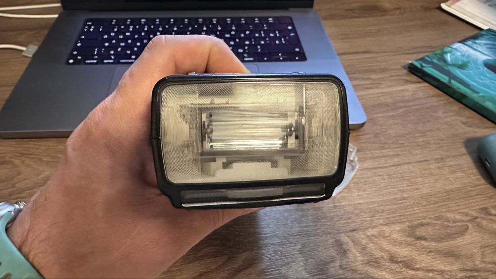 Nikon speedligh SB-900