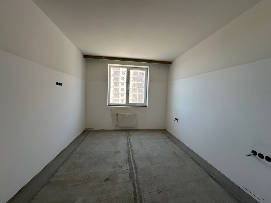 Четырехкомнатная  квартира с кухней студией  в ЖК 57 Жемчужина