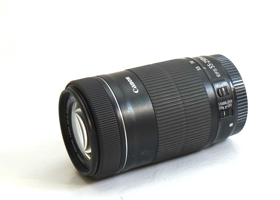 Lente Canon EF-S 55-250mm STM (SEM FOCO)