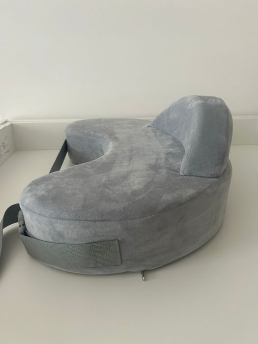 Poduszka do karmienia MOMCOZY! Nowa