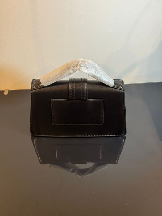 Mala jacquemos preta