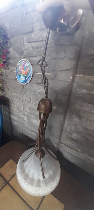 Lampa wisząca  piękna  klasyczna