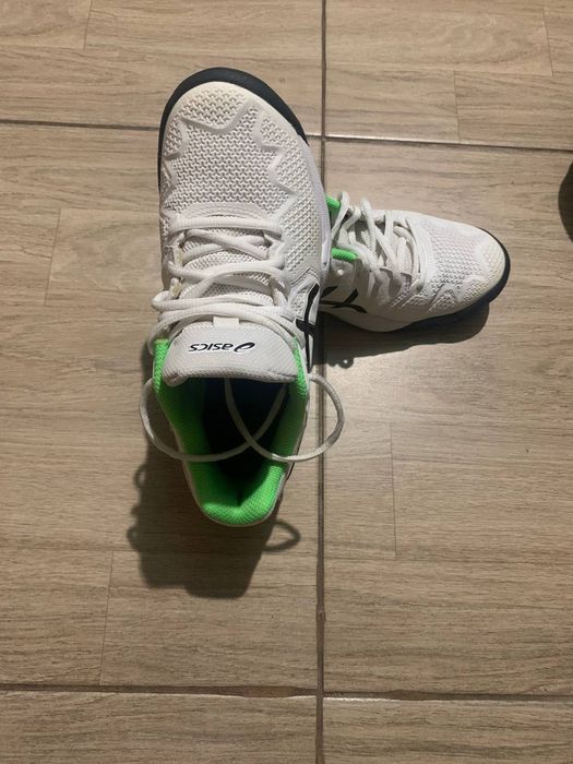 Кросівки ASICS  волейбольні