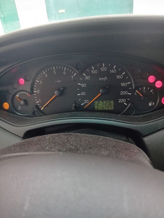 Ford focus ano 2000