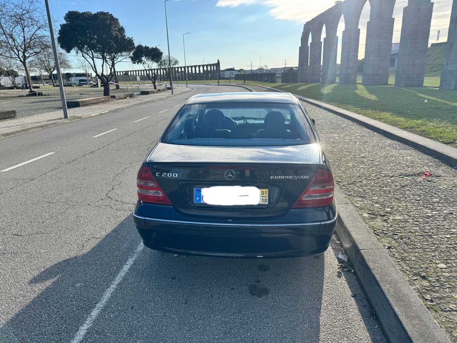 Mercedes C200 Kompressor GPL | Conforto, Potência e Economia
