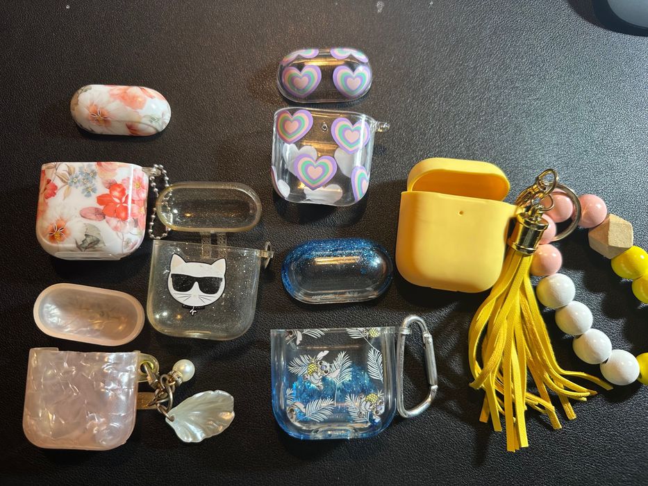 Capas para AirPods –| Bom estado