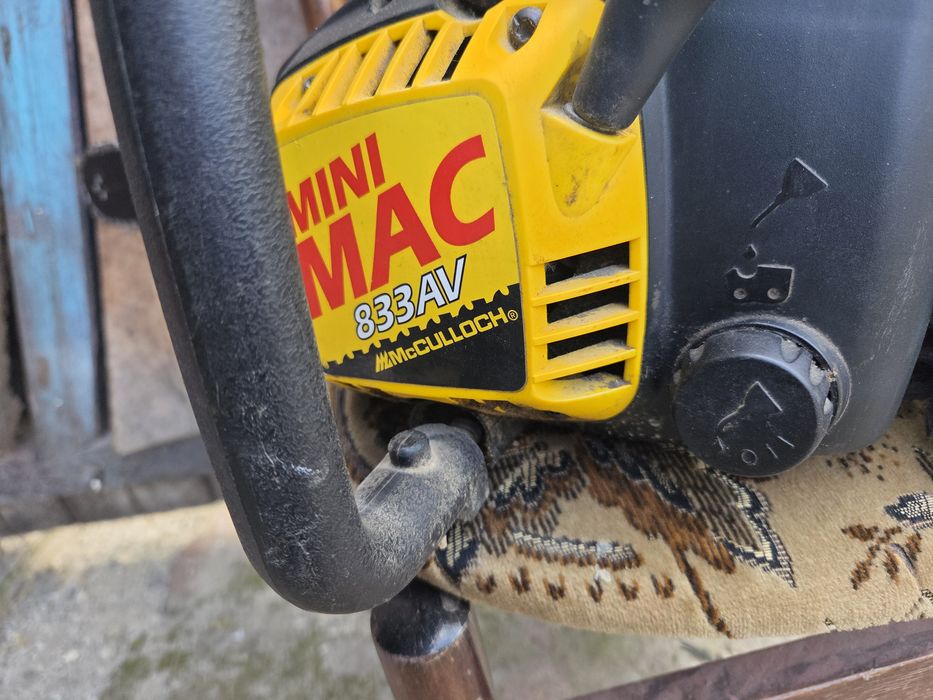 Pila spalinowa mcculloch 833AV