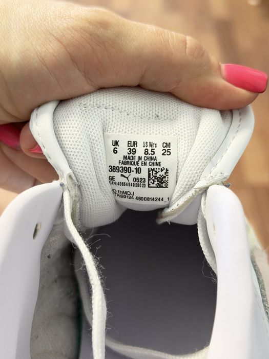Кросівки PUMA 39
