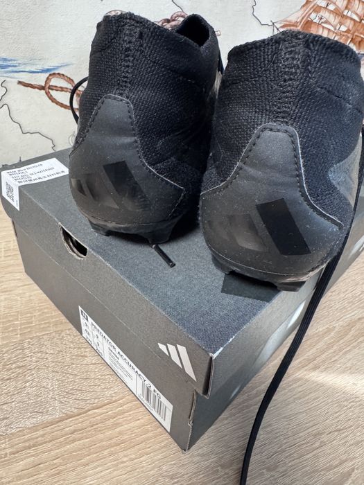 Бутси Adidas Predator Accuracy 43 1/3