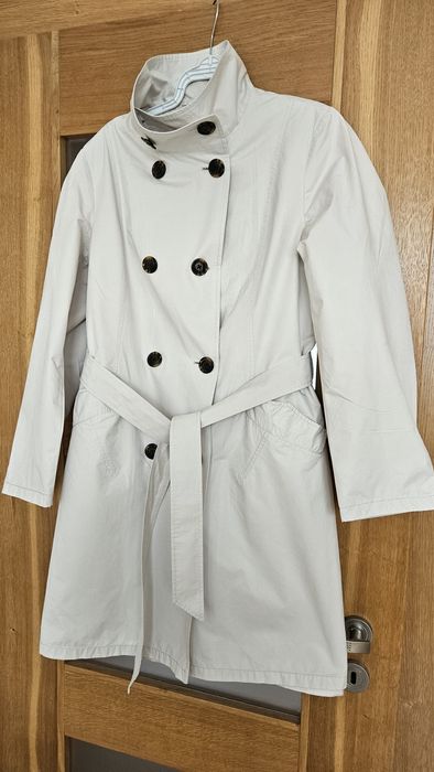 Damski trencz krótki