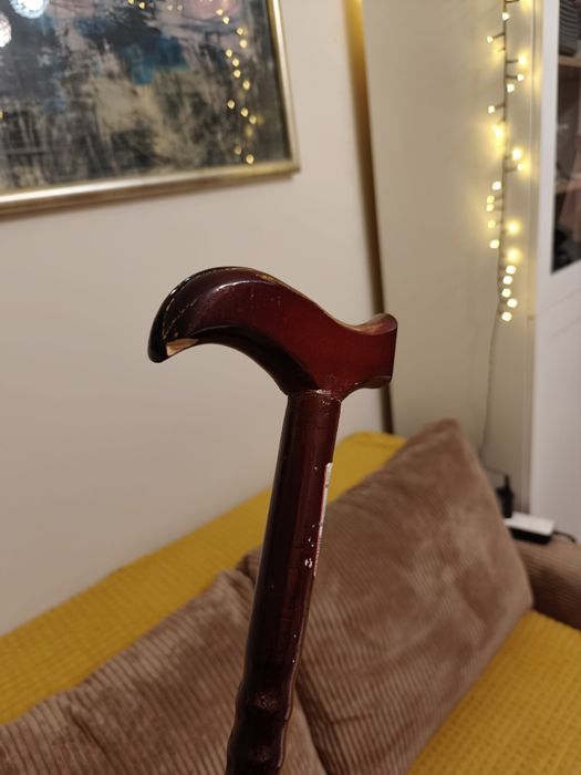 Laska 88 cm drewniana