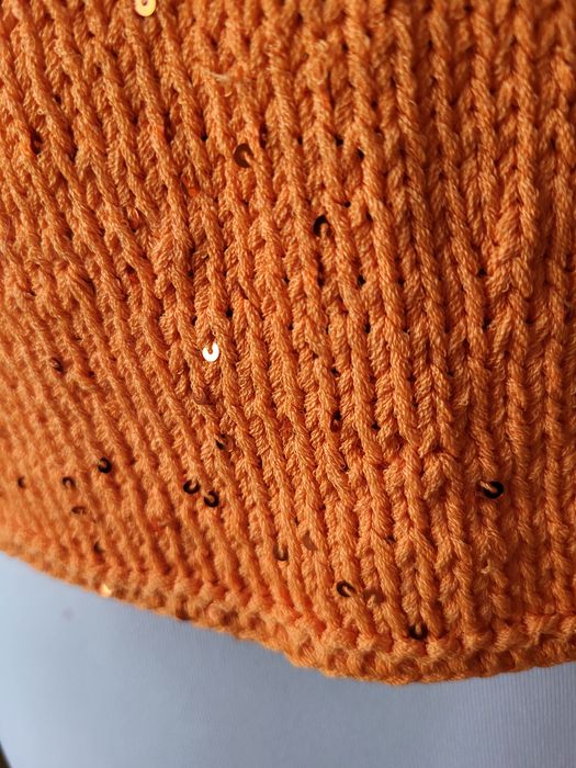 Bluzka na ramiączkach z cekinami ( handmade )