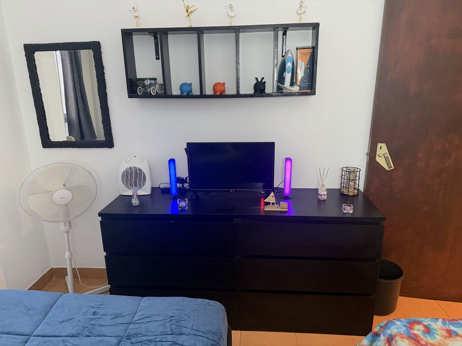 Quarto para arrendar na Póvoa de Santo Adrião Odivelas  450 mensal
