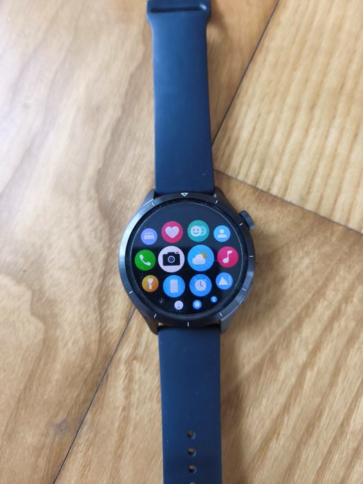 Smartwatch Xiaomi watch S4  com garantia (meia dúzia meses uso)