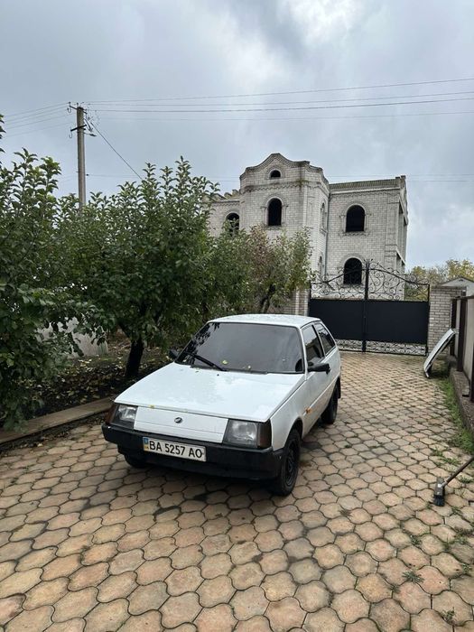 Продам таврию нова