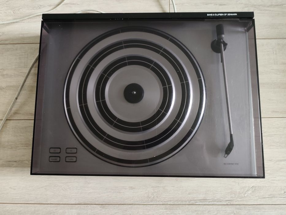 Gramofon Bang & Olufsen