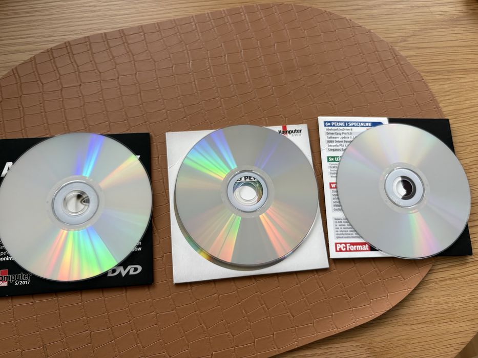 Komputer Świat płyty dvd programy aplikacje Nowe różne