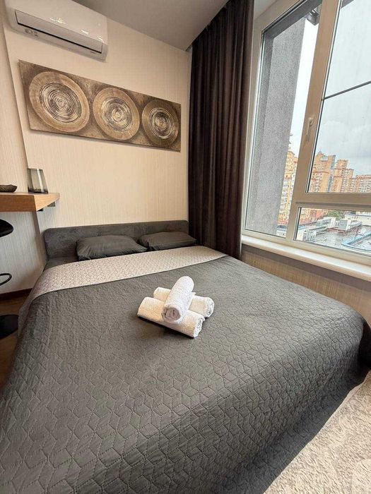 Квартира в сучасному ЖК біля метро Академмістечко