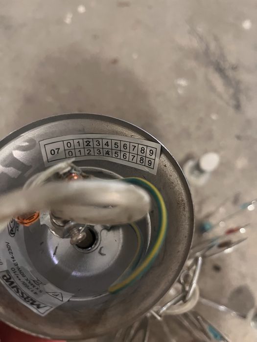 Srebrna lampa/żyrandol