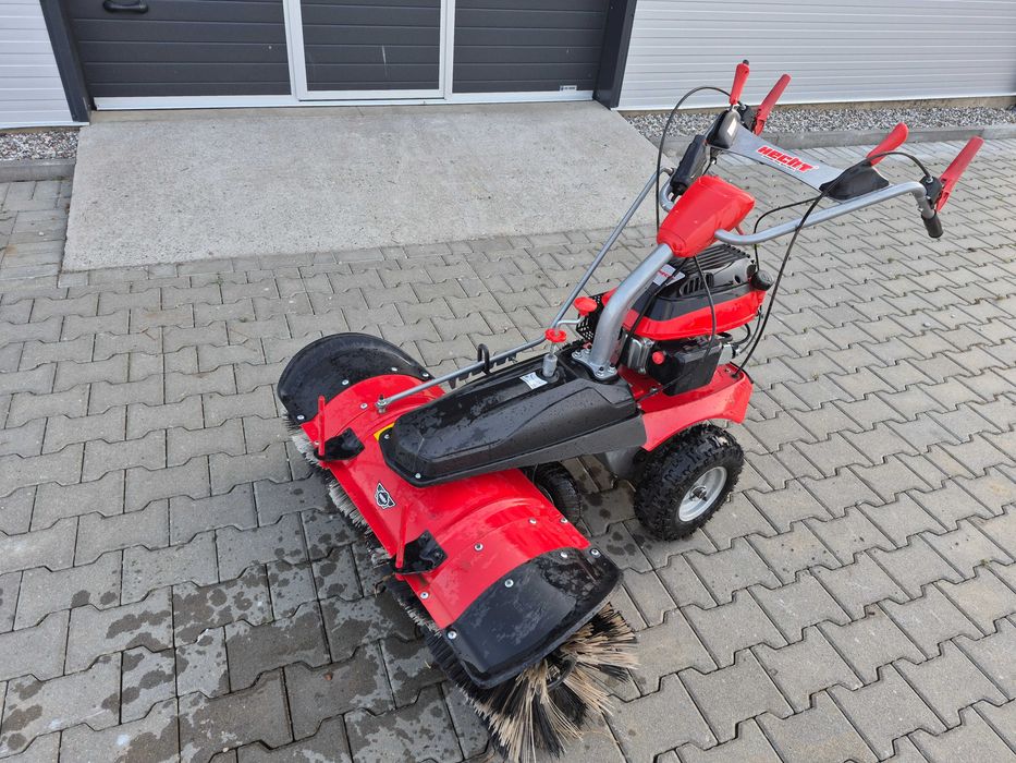 Zamiatarka spalinowa  100cm szerokości – wynajem