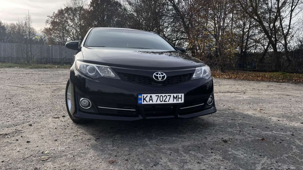 TOYOTA Camry 2.5 2014р. Газ-Бензин.