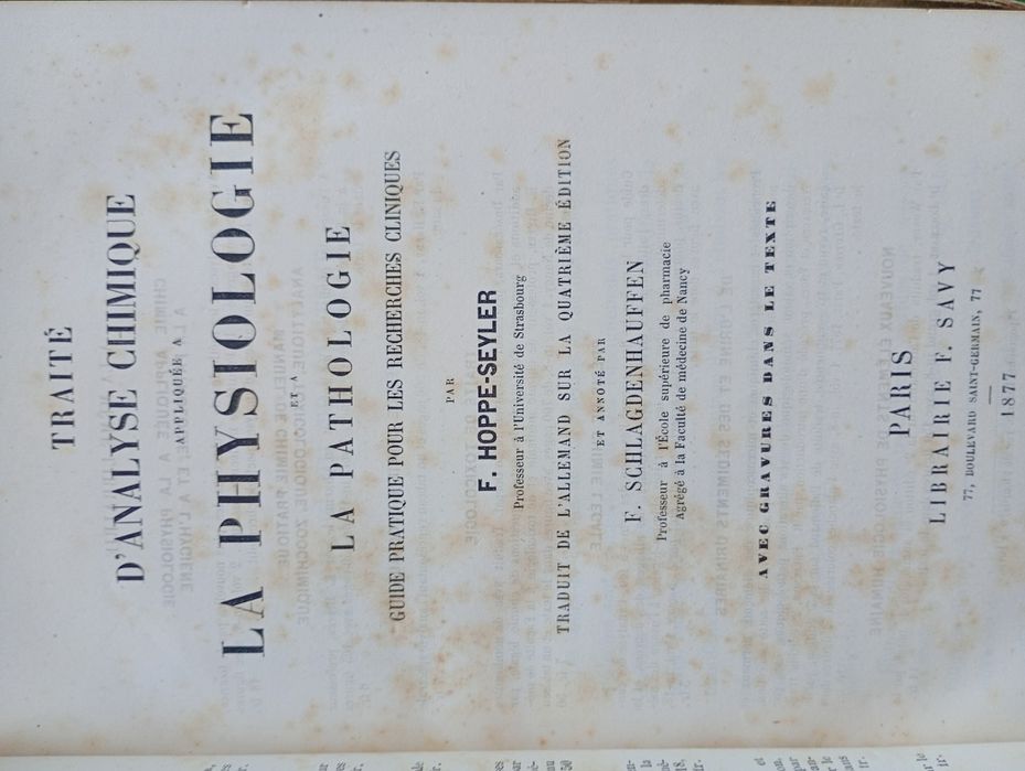 Livros encadernados séc XVIII