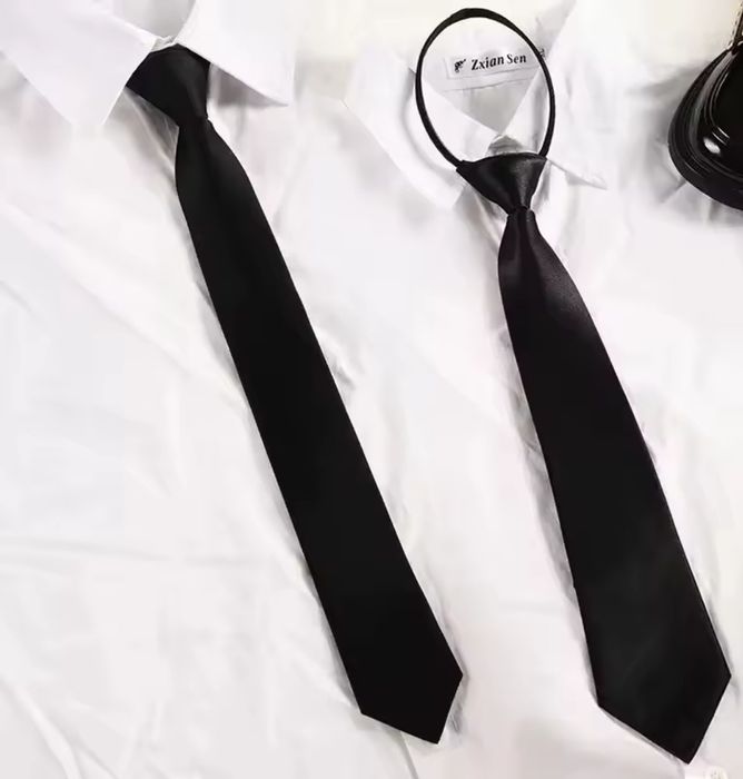 Elegancki krawat męski klasyczny czarny gładki na zamek